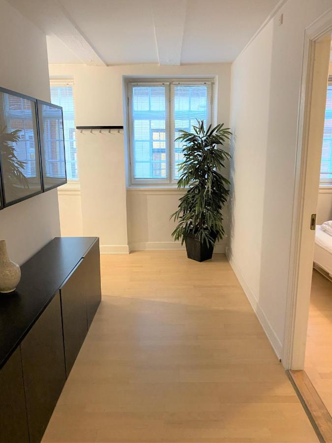 Charming Apartment In Historic City Center Копенхаген Екстериор снимка